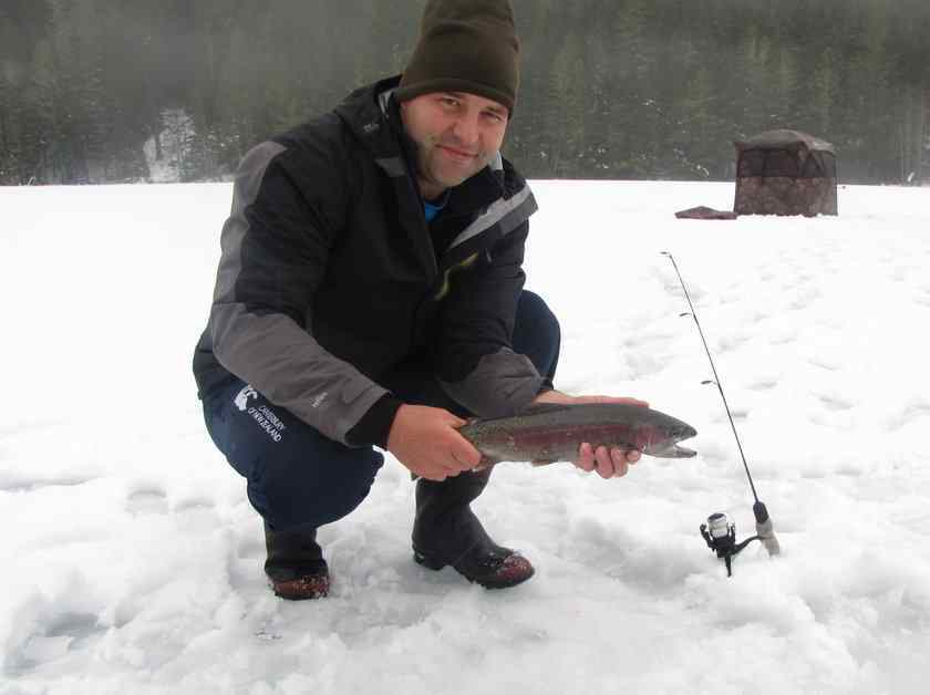 Ice Fishing Canada